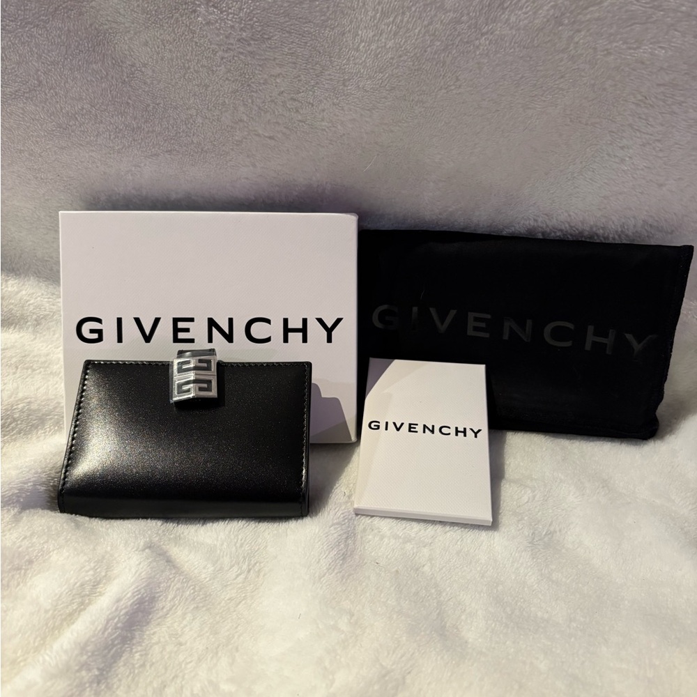 Givenchy 4G Box Leather Card Holder
